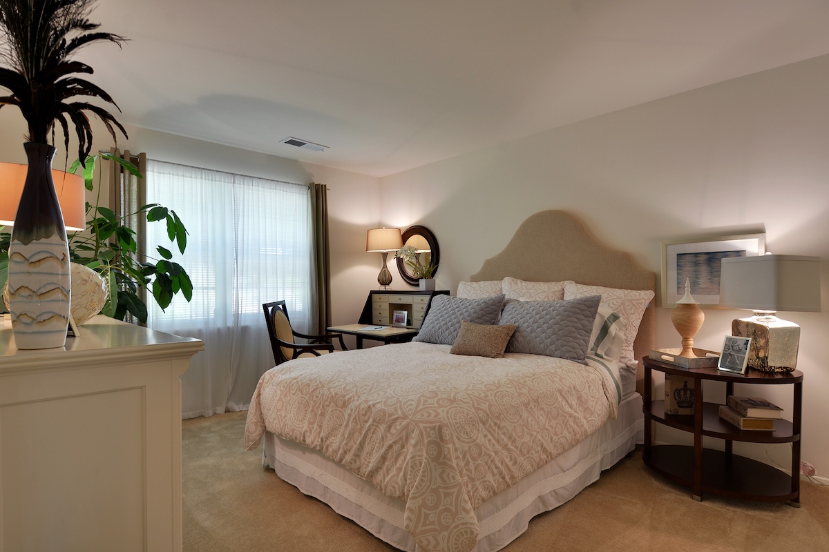 Hickory-Hills-Bedroom Featured Home